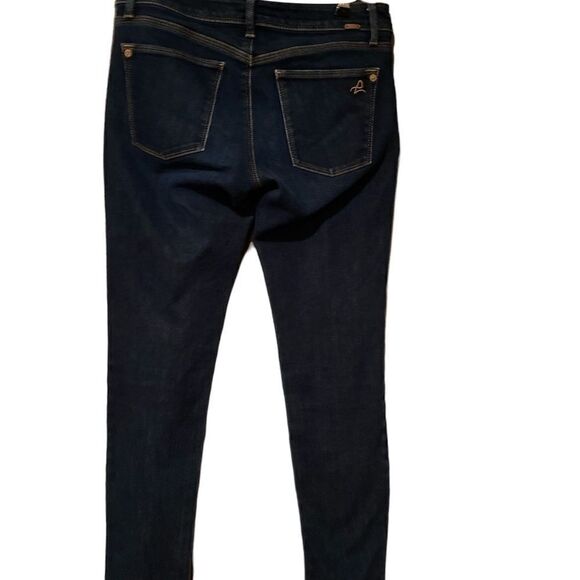 DL1961 Angel Mid Rise Jeans - Picture 4 of 13